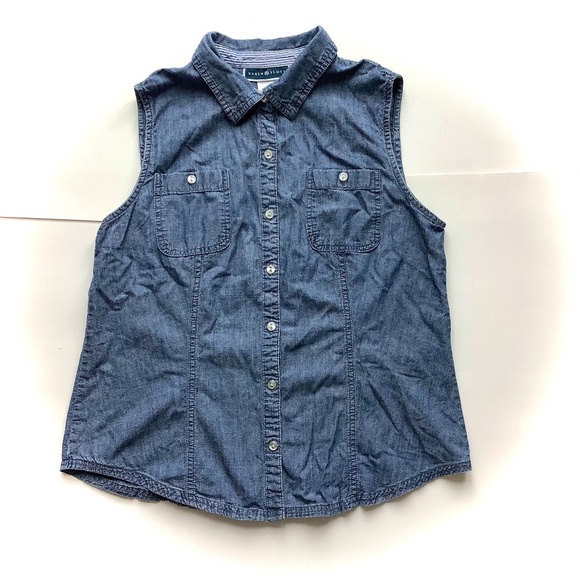 Sleeveless Chambray Button Down Shirt - Picture 1 of 4